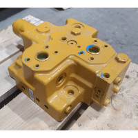 Клапан в сборе Komatsu 7234071600