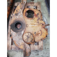 Суппорт передней структуры Komatsu used 6127213713